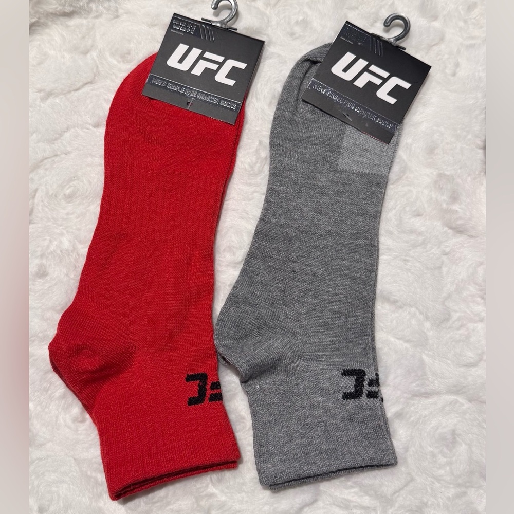 UFC Athletic Socks Red and Grey Quarter socks, 2 pairs